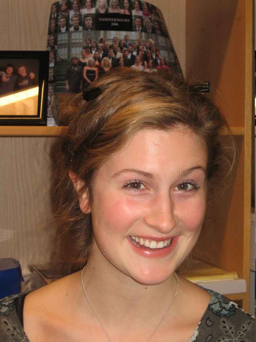 Man kan ha mye morro med lakris og tannpirkere. Lotte lagde verdens minste Mikke Mus-ører.