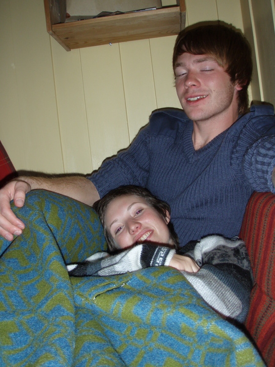 Ingrid trives godt i fanget til Runar